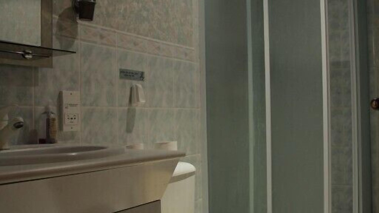 Photo of Bathroom in Oradour