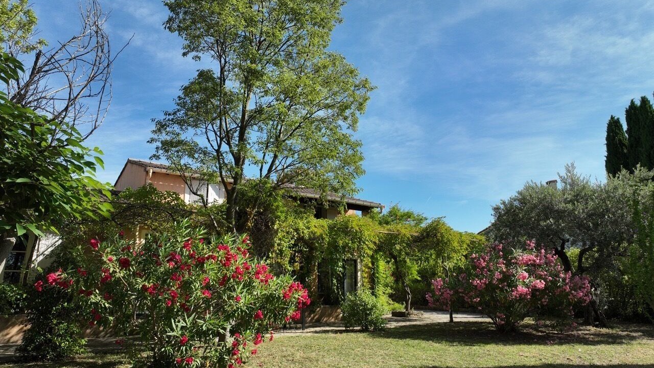 Photo of Outdoor in Caromb