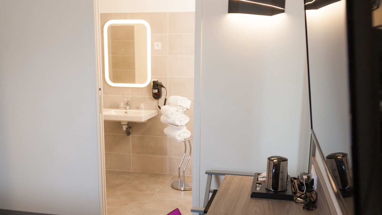 Photo of Bedroom in Donzere