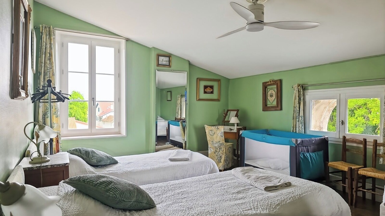 Photo of Bedroom in Andancette