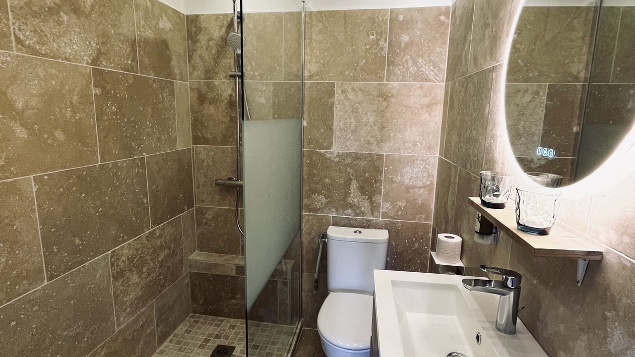 Photo of Bathroom in Vaison-la-Romaine