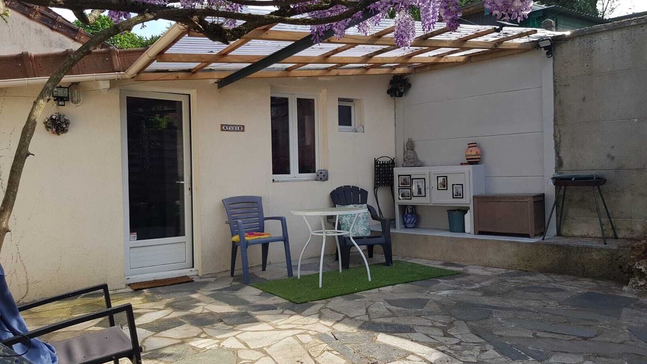 Photo of Patio Balcony in Villebon-sur-Yvette