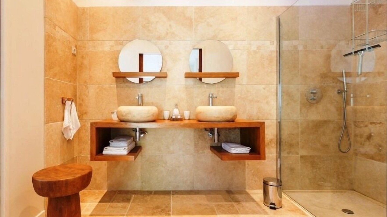 Photo of Bathroom in Puget