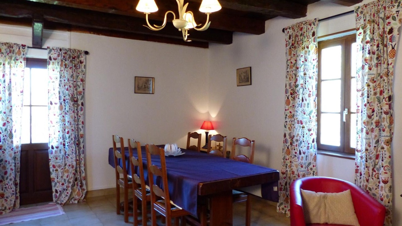 Photo of Others in Diou
