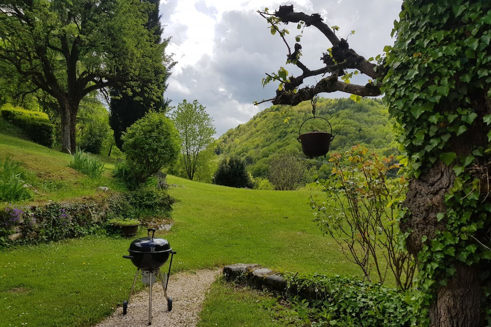 Photo of Outdoor in Le Gua