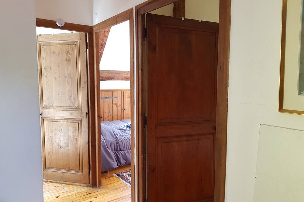 Photo of Bedroom in Le Gua