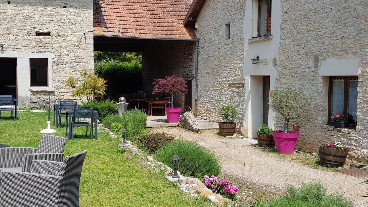 Photo of Patio Balcony in Charette