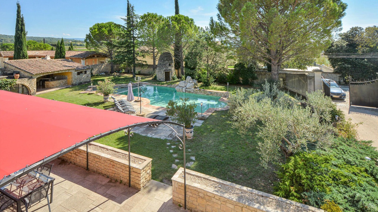 Photo of Outdoor in Saint-Pierre-de-Vassols