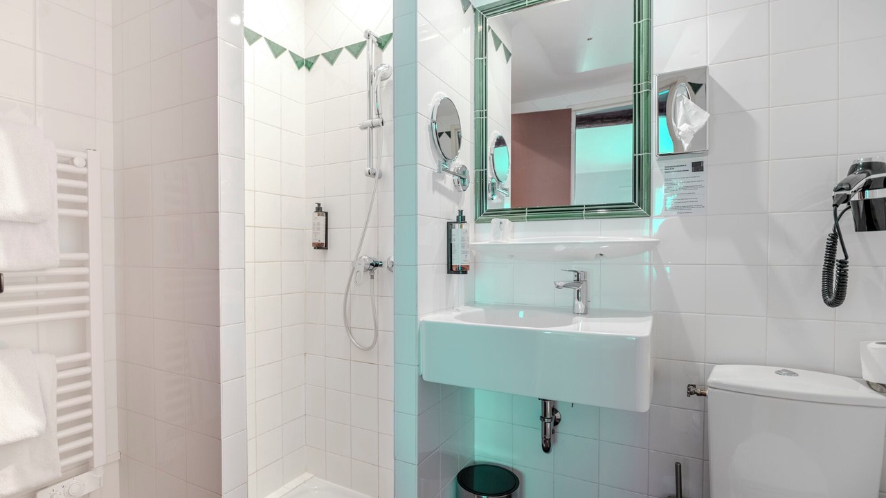 Photo of Bathroom in Vaison-la-Romaine