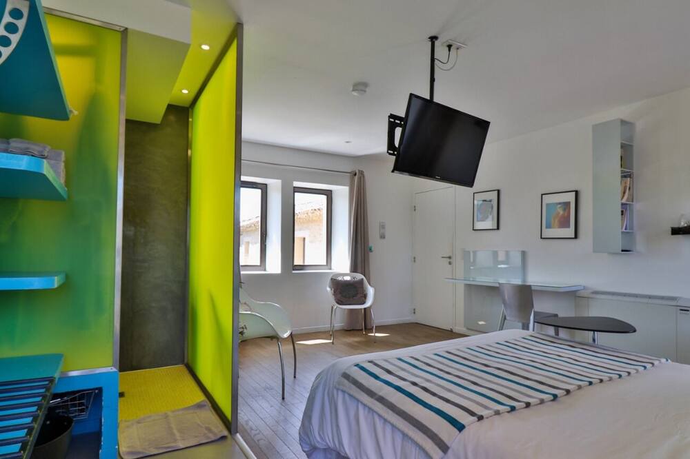 Photo of Bathroom in Vaison-la-Romaine