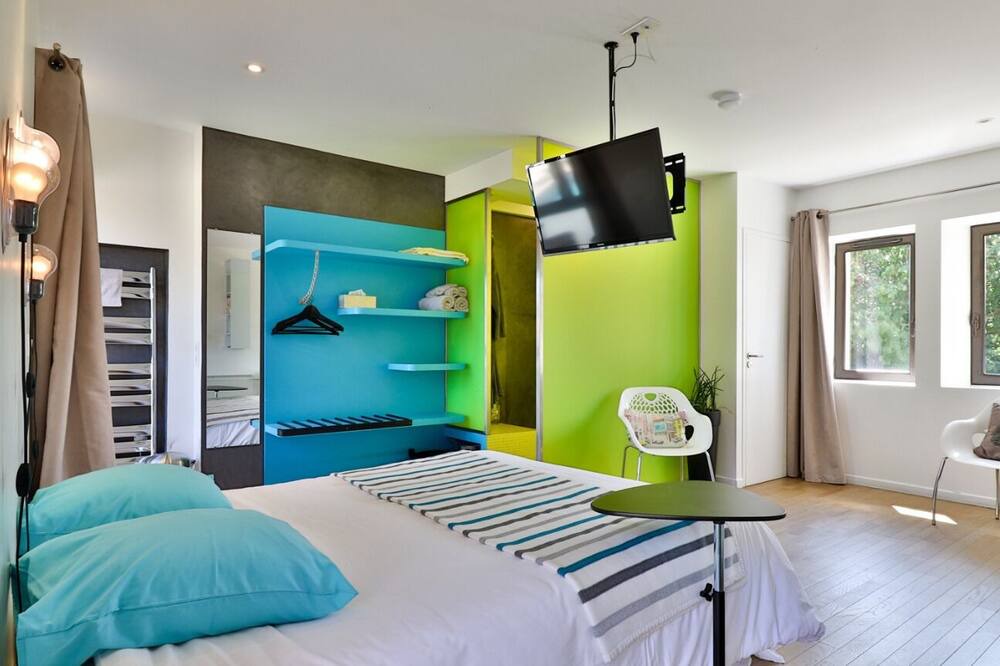 Photo of Bedroom in Vaison-la-Romaine