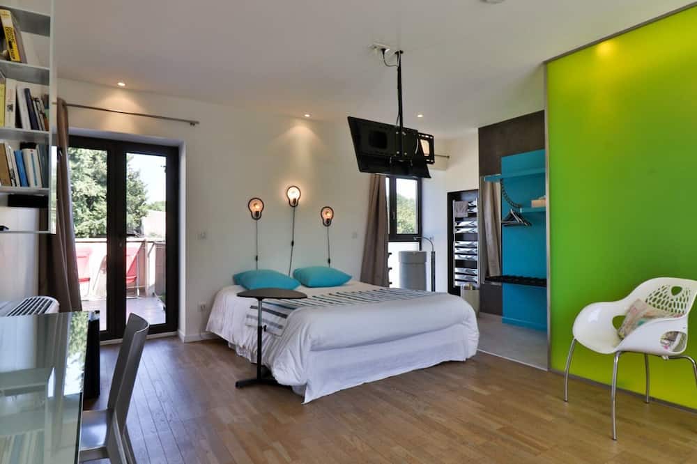Photo of Bedroom in Vaison-la-Romaine