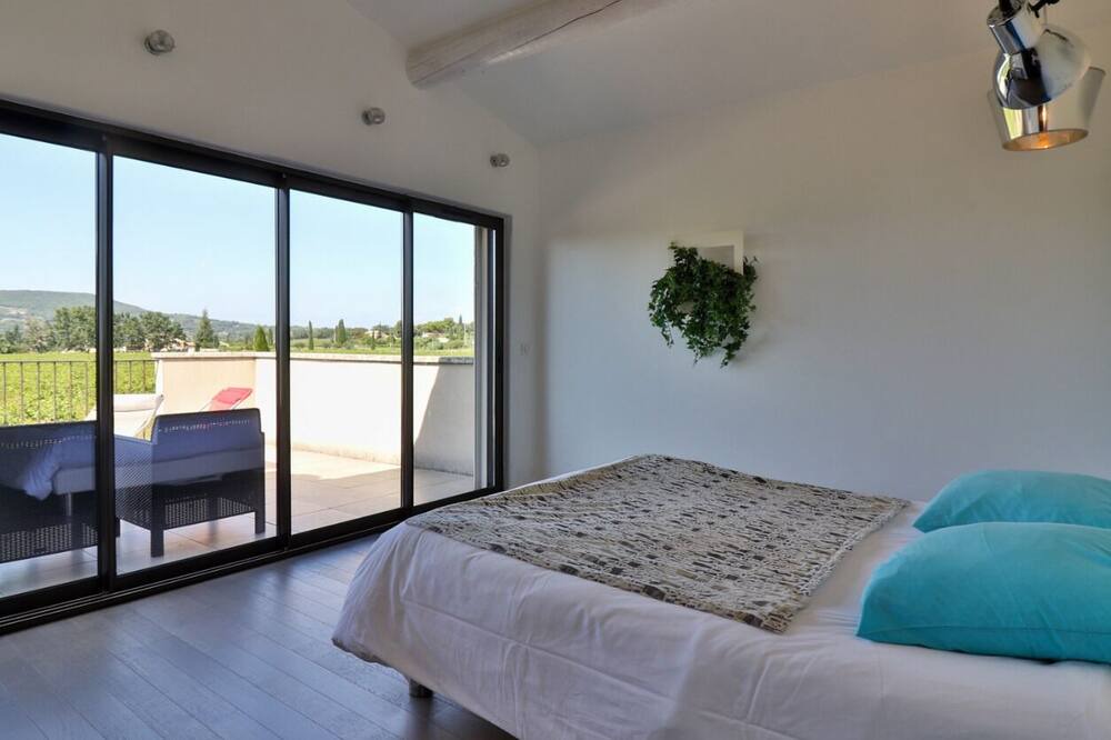 Photo of Bedroom in Vaison-la-Romaine