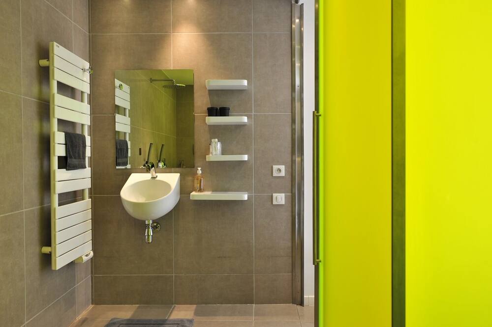 Photo of Bathroom in Vaison-la-Romaine
