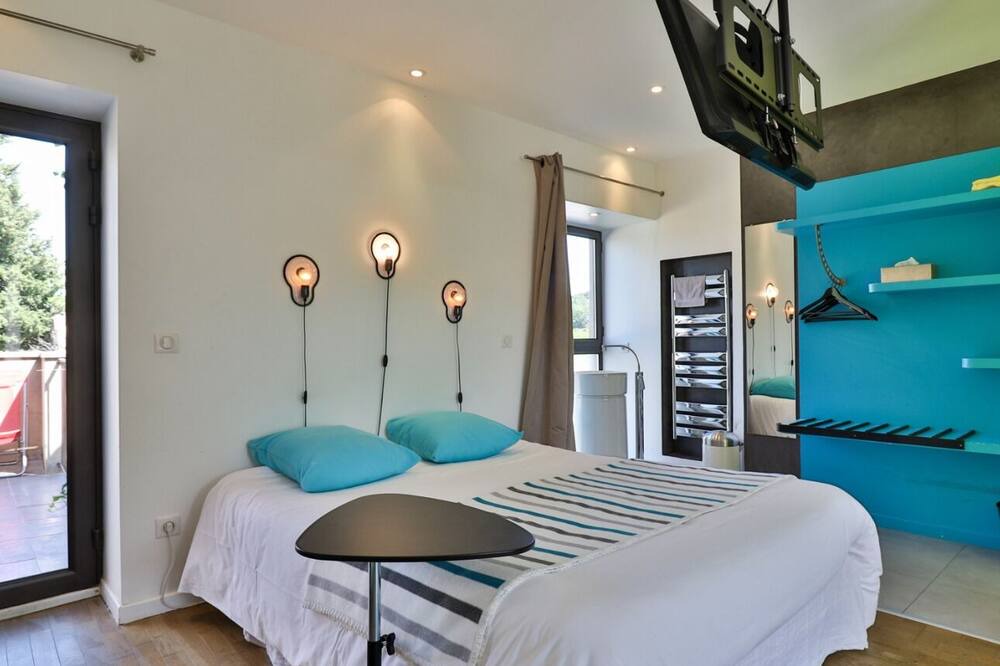Photo of Bedroom in Vaison-la-Romaine