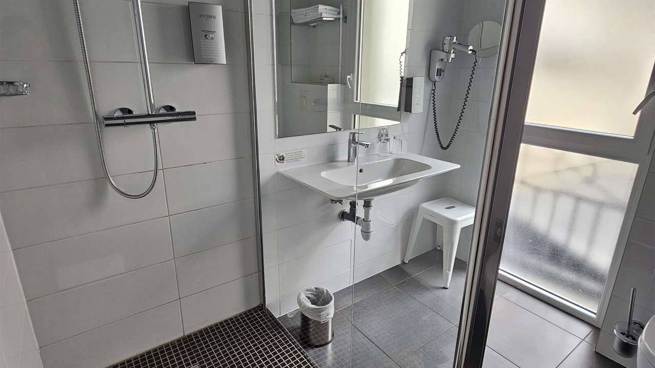 Photo of Bathroom in Besancon Old Town