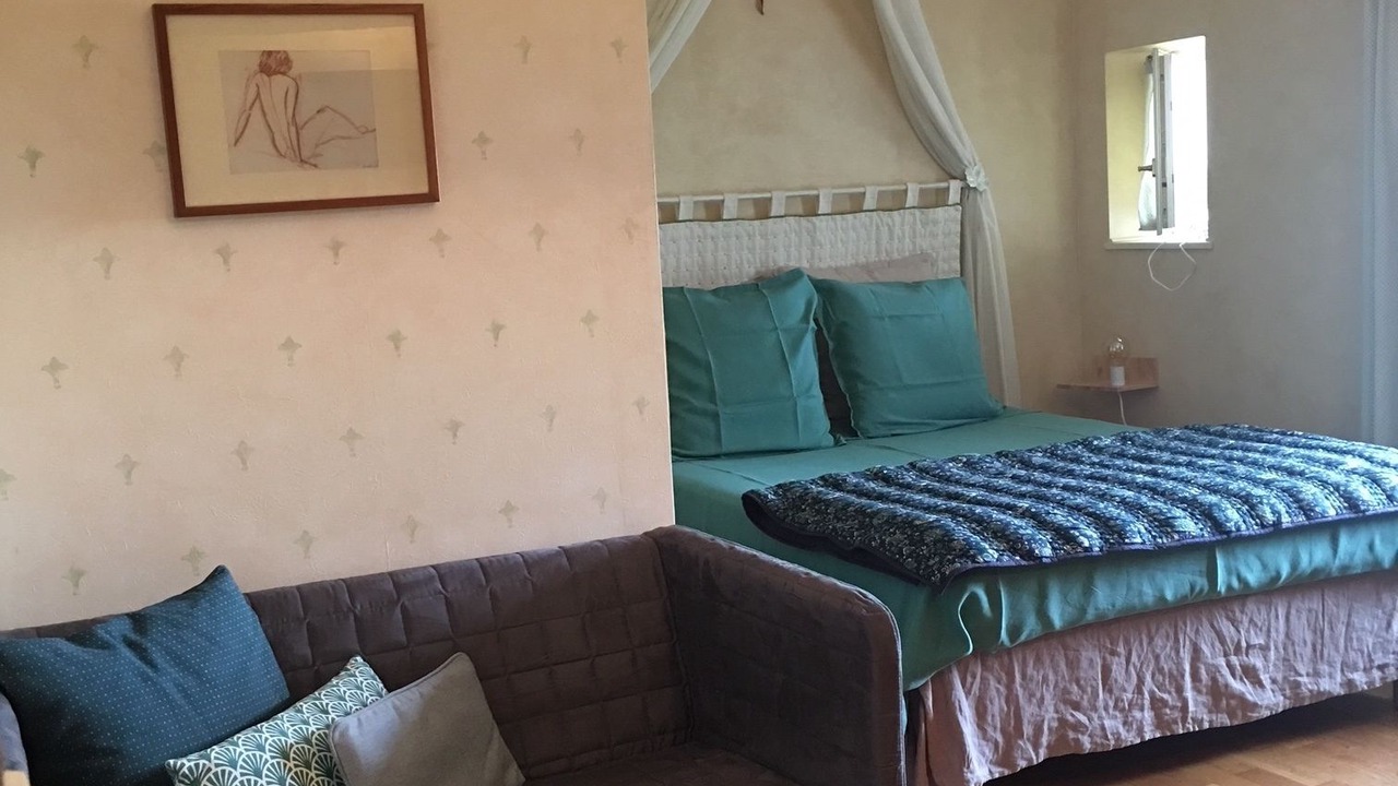 Photo of Bedroom in Vaux-en-Beaujolais