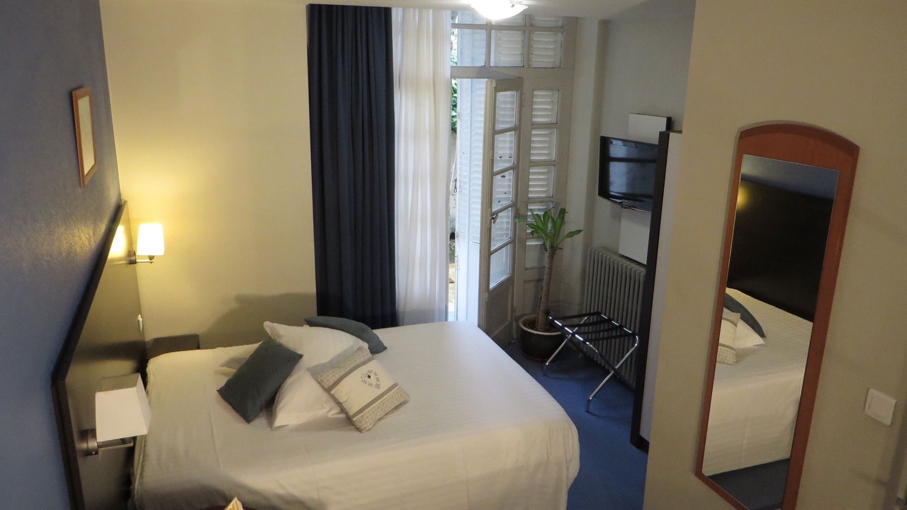 Photo of Bedroom in Besancon Old Town