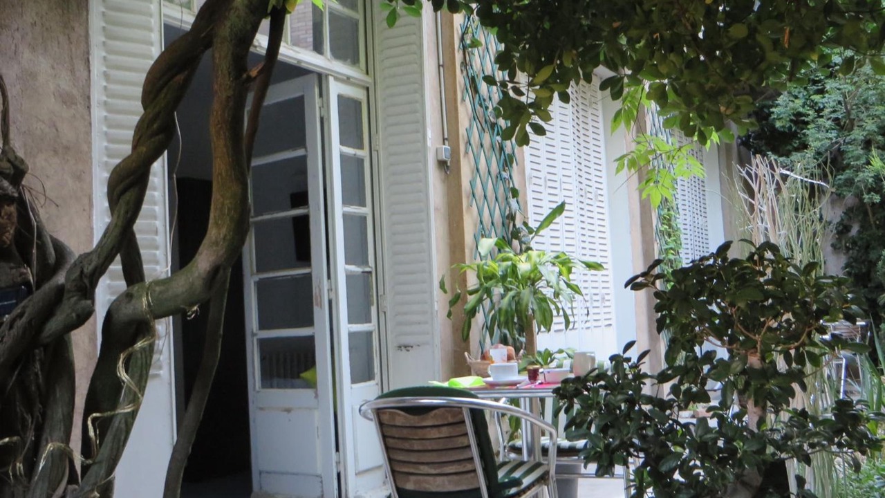 Photo of Patio Balcony in Besancon Old Town