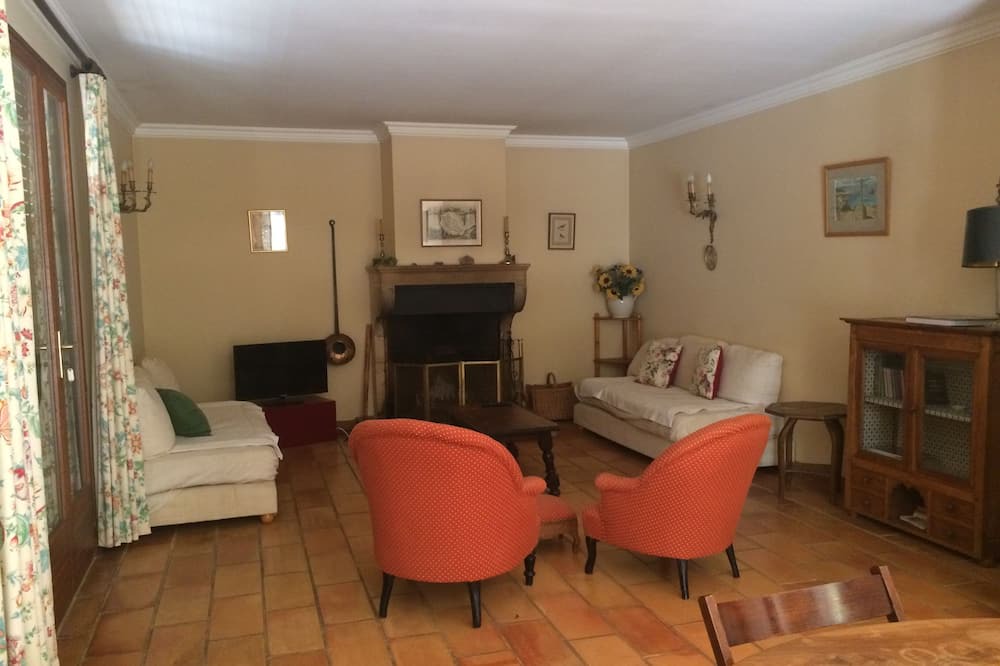 Photo of Livingroom in Le Barroux
