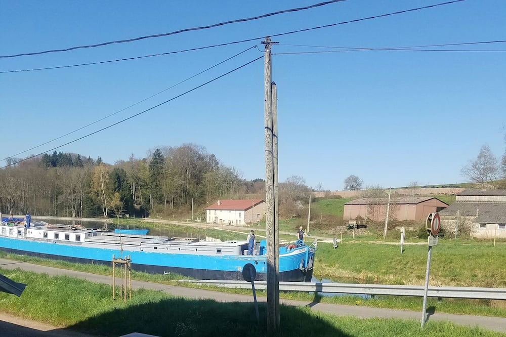 Photo of Others in Charmois-l'Orgueilleux