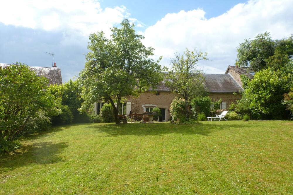 Photo of Outdoor in Blismes