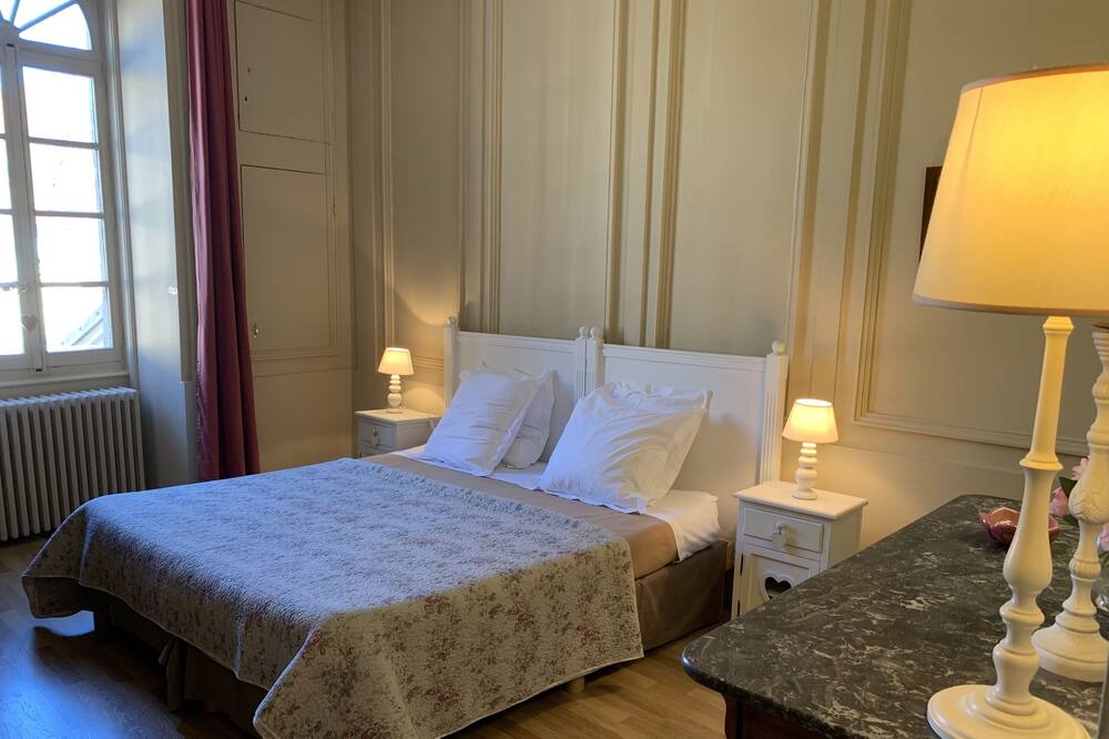 Photo of Bedroom in Besancon Old Town