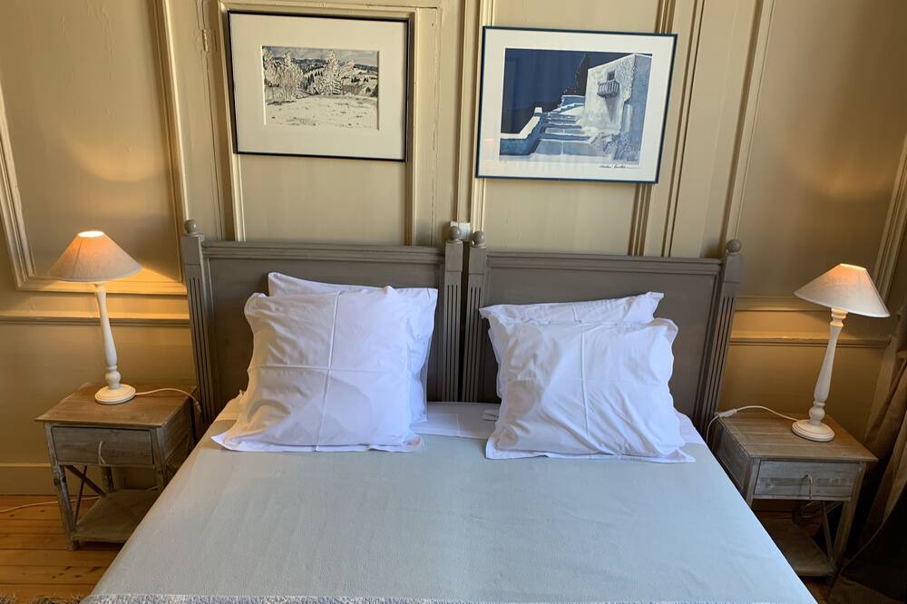 Photo of Bedroom in Besancon Old Town