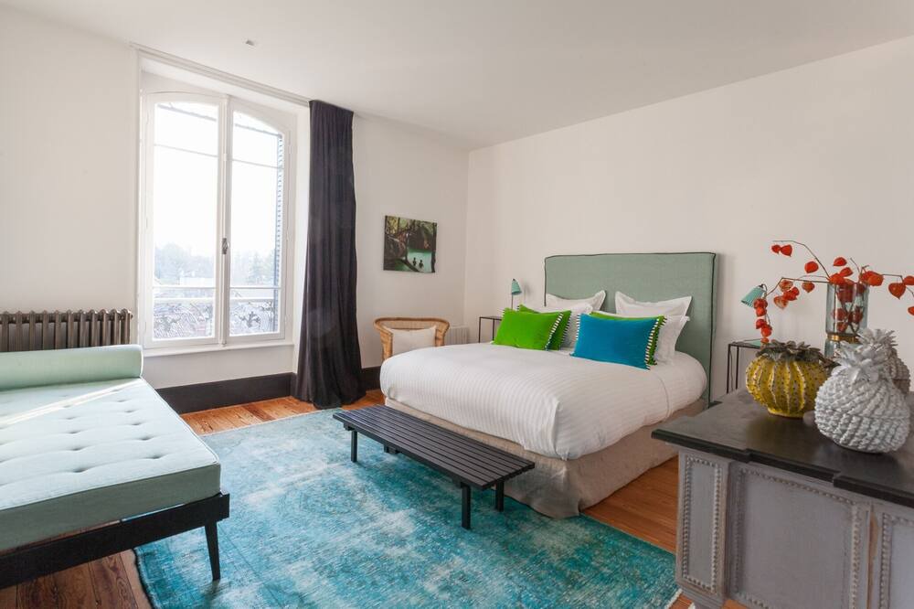 Photo of Bedroom in Cluny