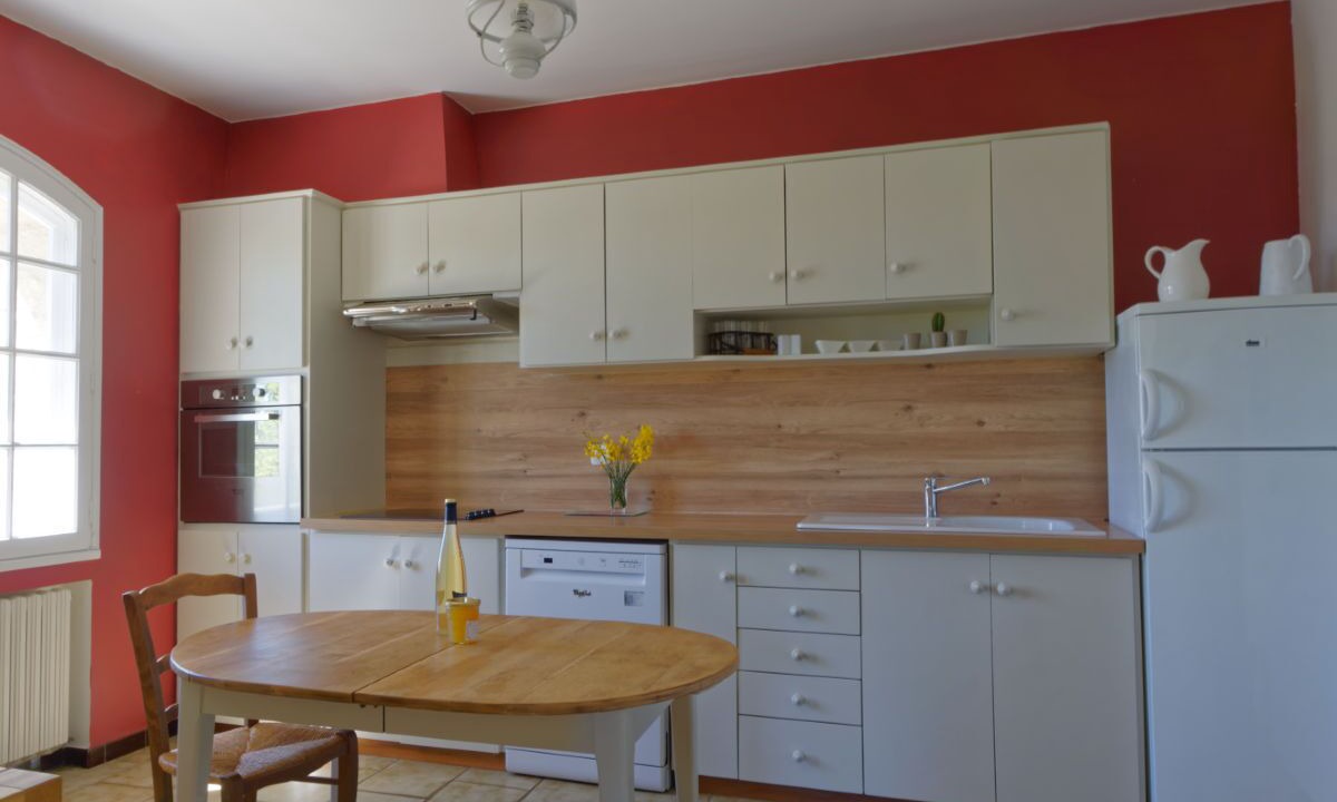 Photo of Kitchen in Loriol-du-Comtat