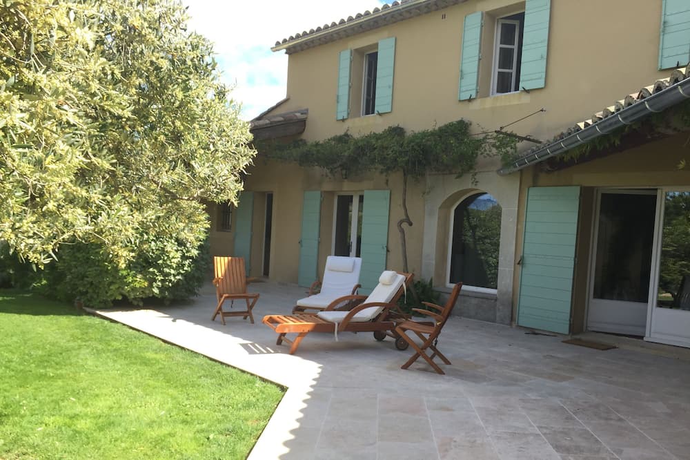 Photo of Patio Balcony in Le Barroux