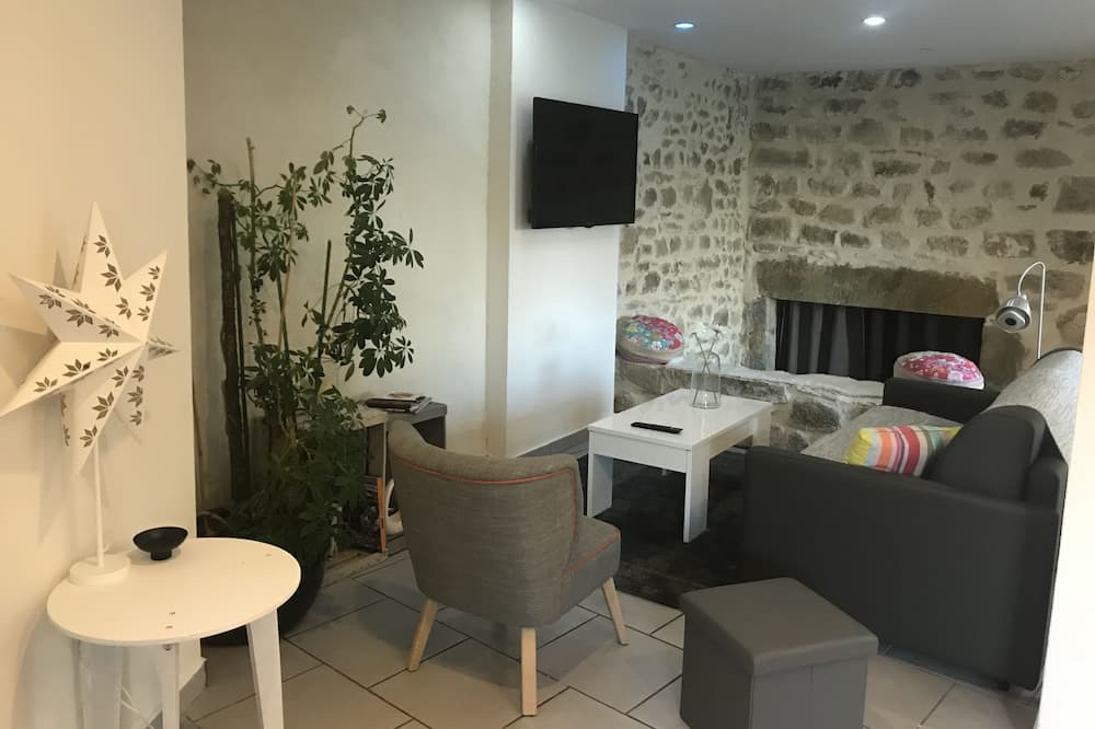 Photo of Livingroom in Vic-le-Comte