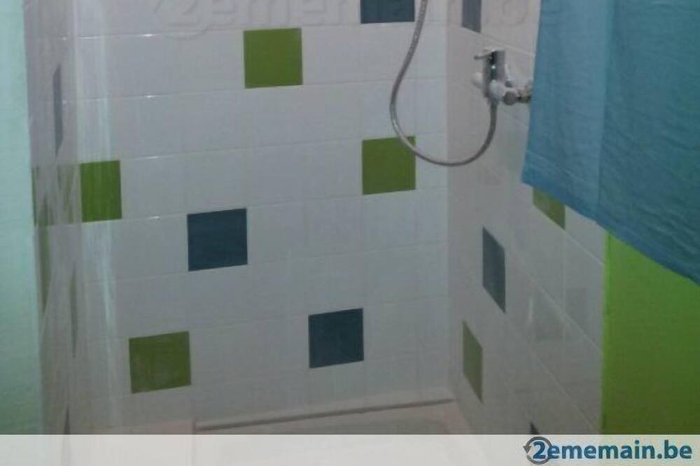 Photo of Bathroom in Saint-Pierre-de-Vassols