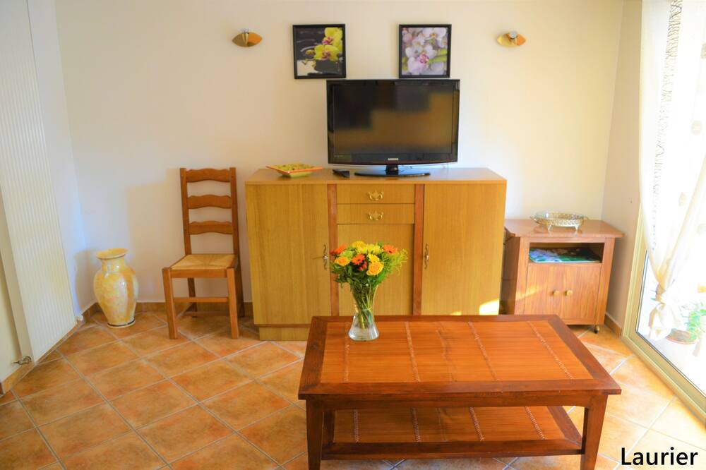 Photo of Livingroom in Mormoiron