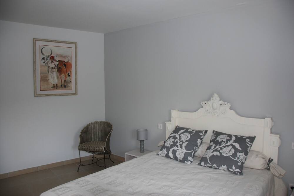 Photo of Bedroom in Saint-Maurice-d'Ibie