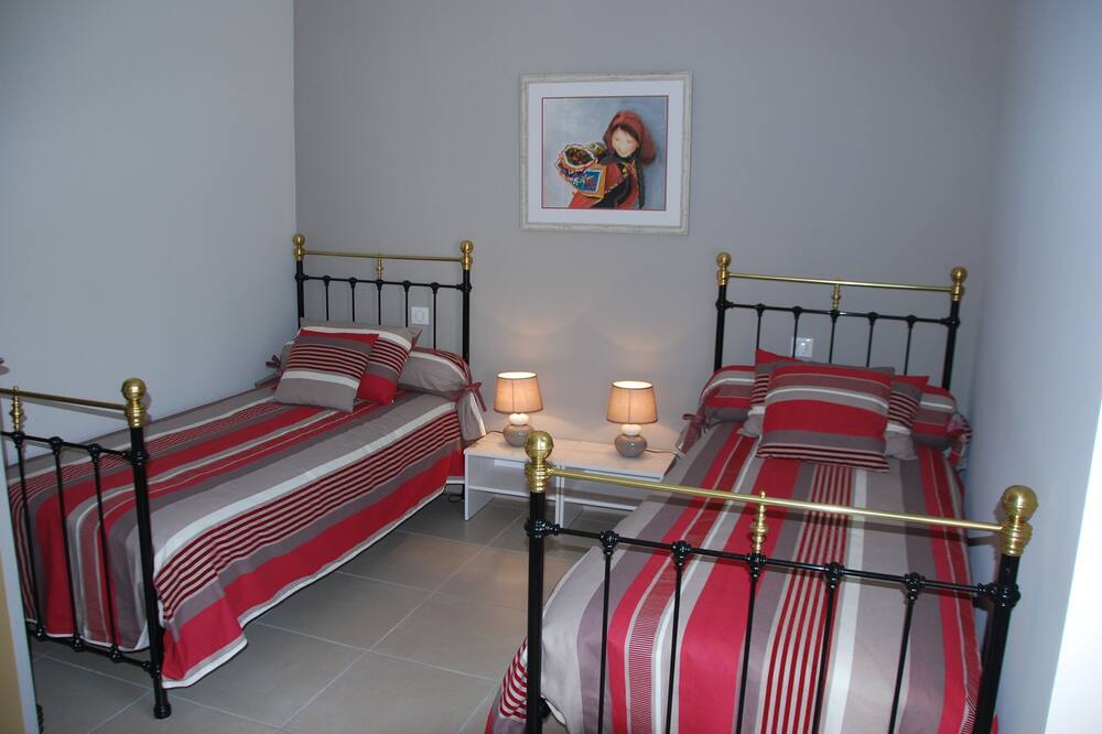 Photo of Bedroom in Saint-Maurice-d'Ibie