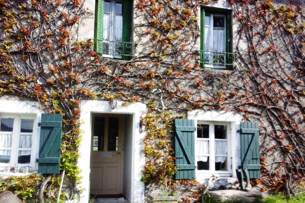 Photo of Outdoor in Bertignat
