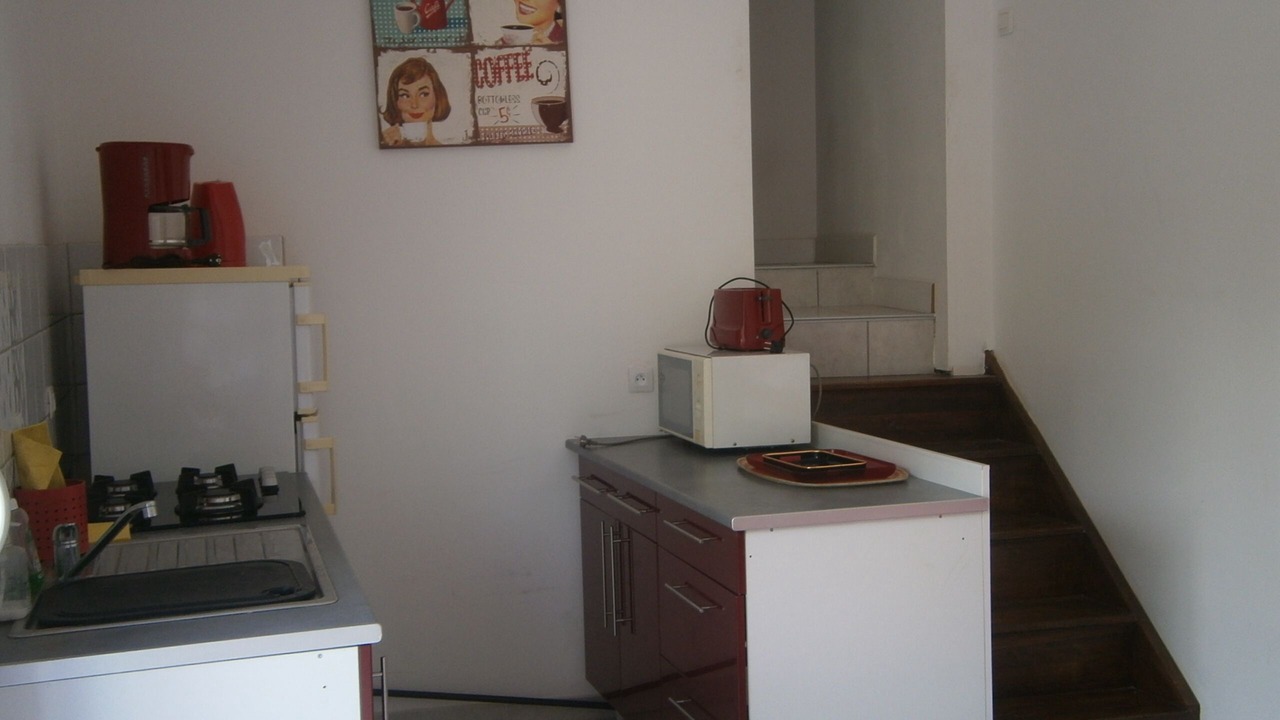 Photo of Kitchen in Saint-Pierre-de-Vassols