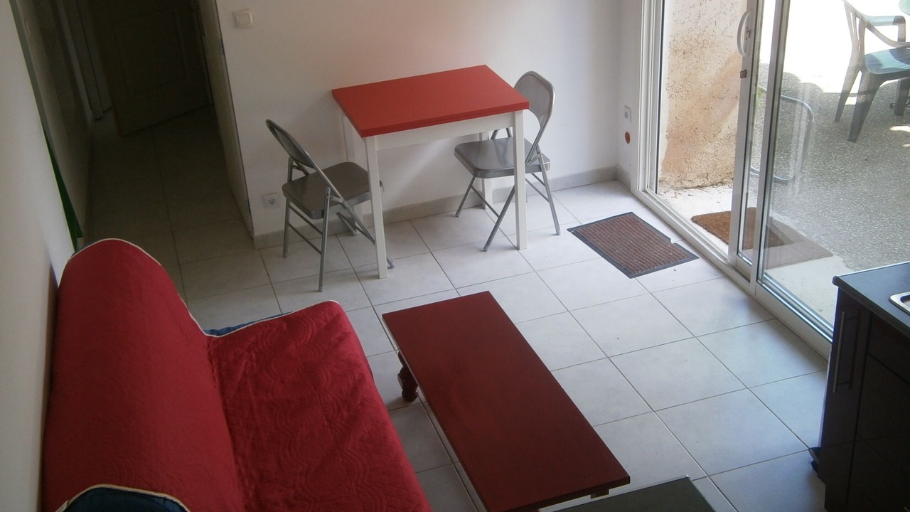 Photo of Livingroom in Saint-Pierre-de-Vassols