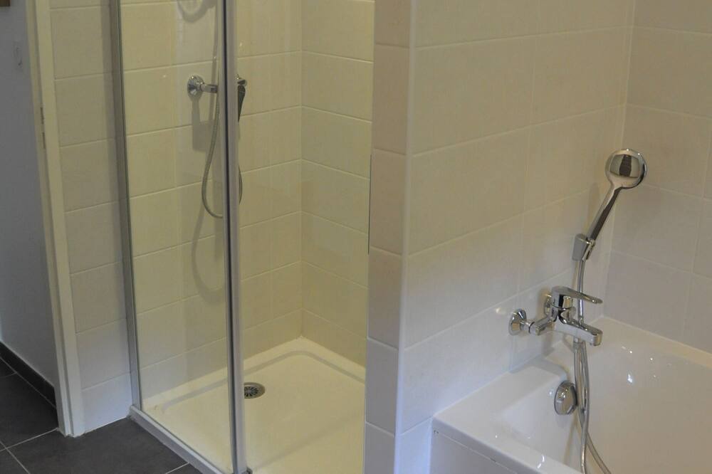 Photo of Bathroom in Manas