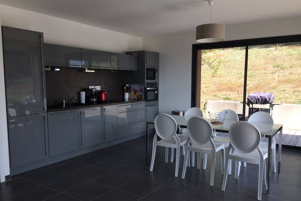Photo of Kitchen in Manas