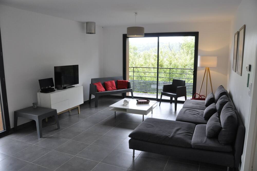 Photo of Livingroom in Manas