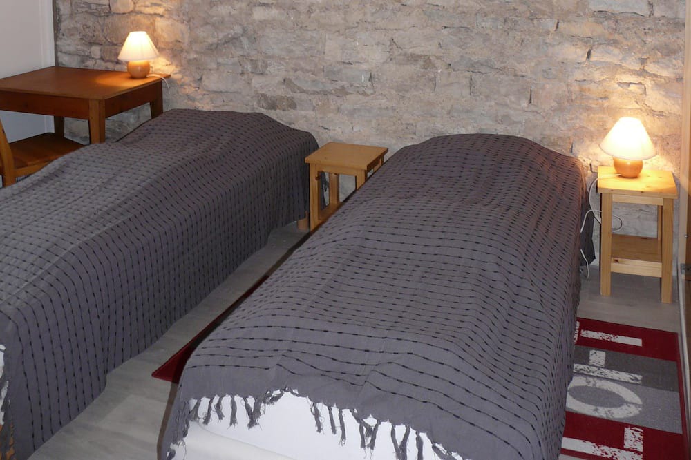 Photo of Bedroom in Monnet-la-Ville