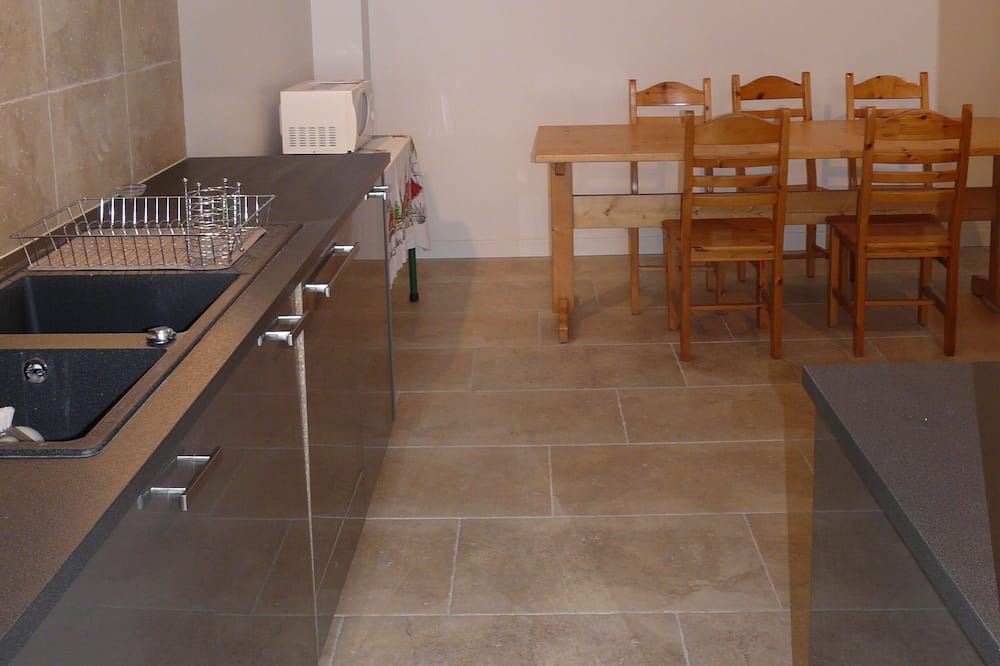 Photo of Kitchen in Monnet-la-Ville