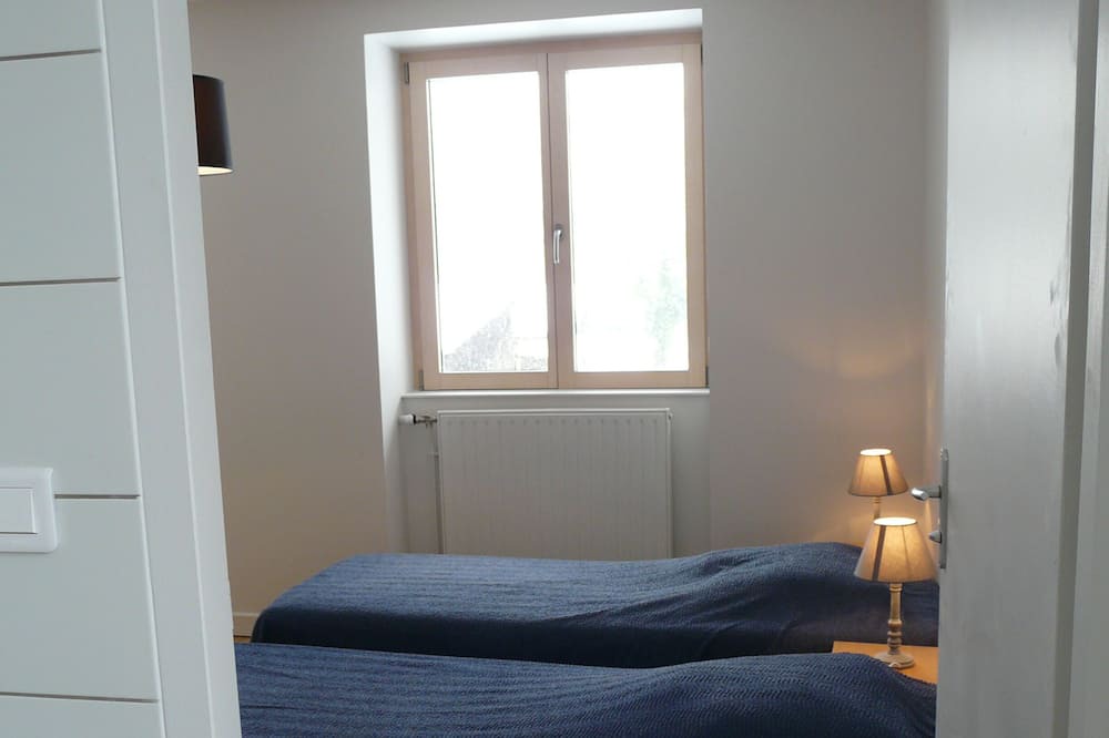 Photo of Bedroom in Monnet-la-Ville