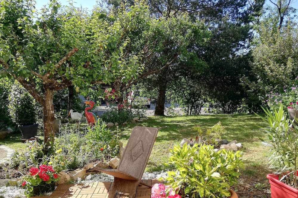 Photo of Outdoor in Montfaucon