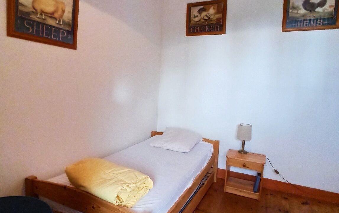 Photo of Bedroom in Saou