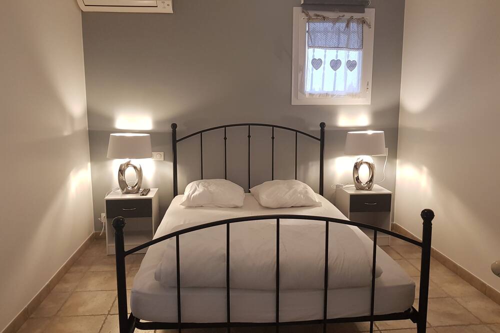 Photo of Bedroom in Visan