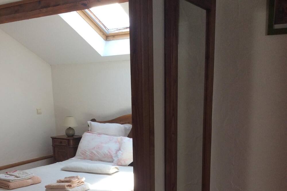 Photo of Bedroom in Ruisset