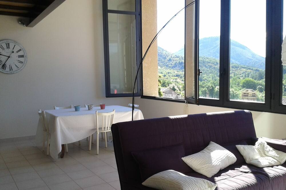 Photo of Others in La Motte-Chalancon